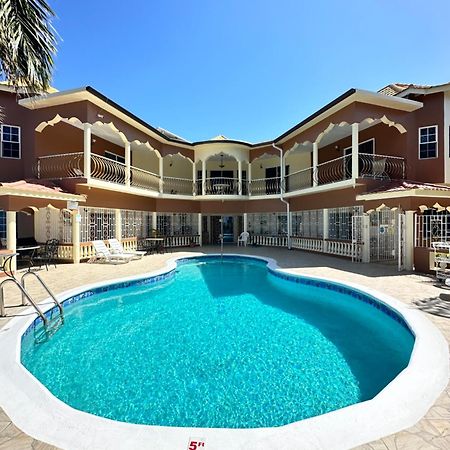 Ocean Sight Villa Montego Bay Exterior photo