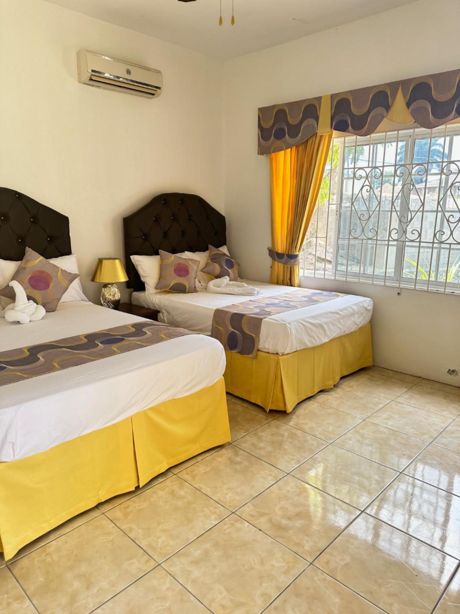 Ocean Sight Villa Montego Bay Exterior photo