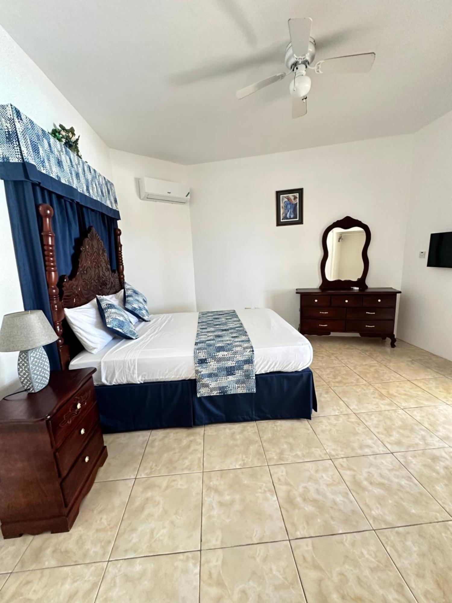 Ocean Sight Villa Montego Bay Exterior photo