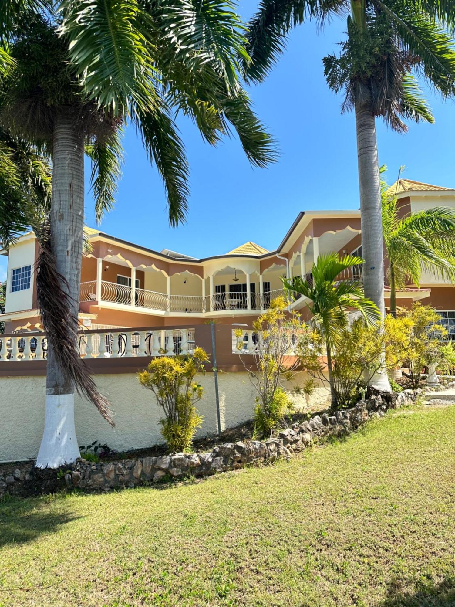 Ocean Sight Villa Montego Bay Exterior photo